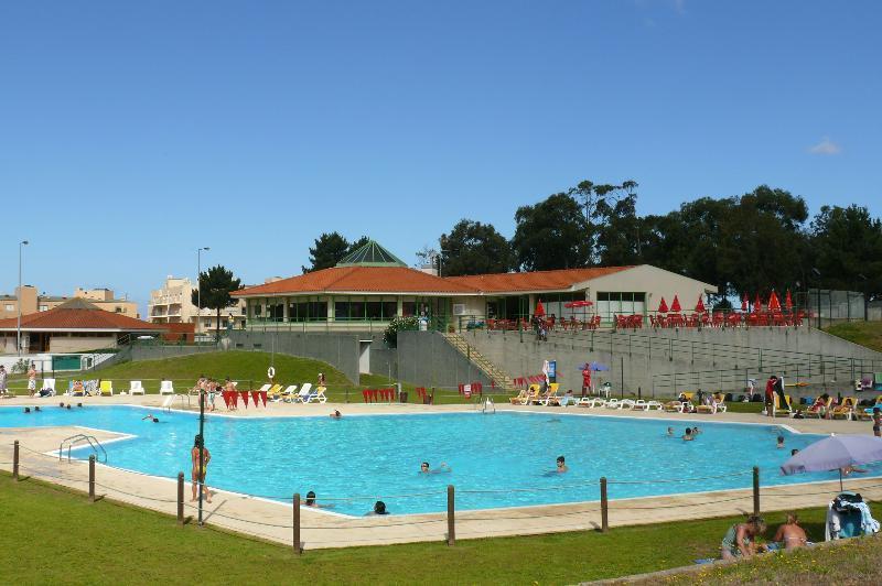 Отель Parque De Campismo Orbitur Madalena Вила-Нова-ди-Гая Экстерьер фото